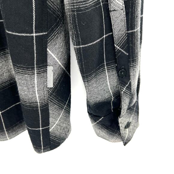 Icebreaker men’s merino wool black and white plaid flannel shirt - Picture 5 of 12